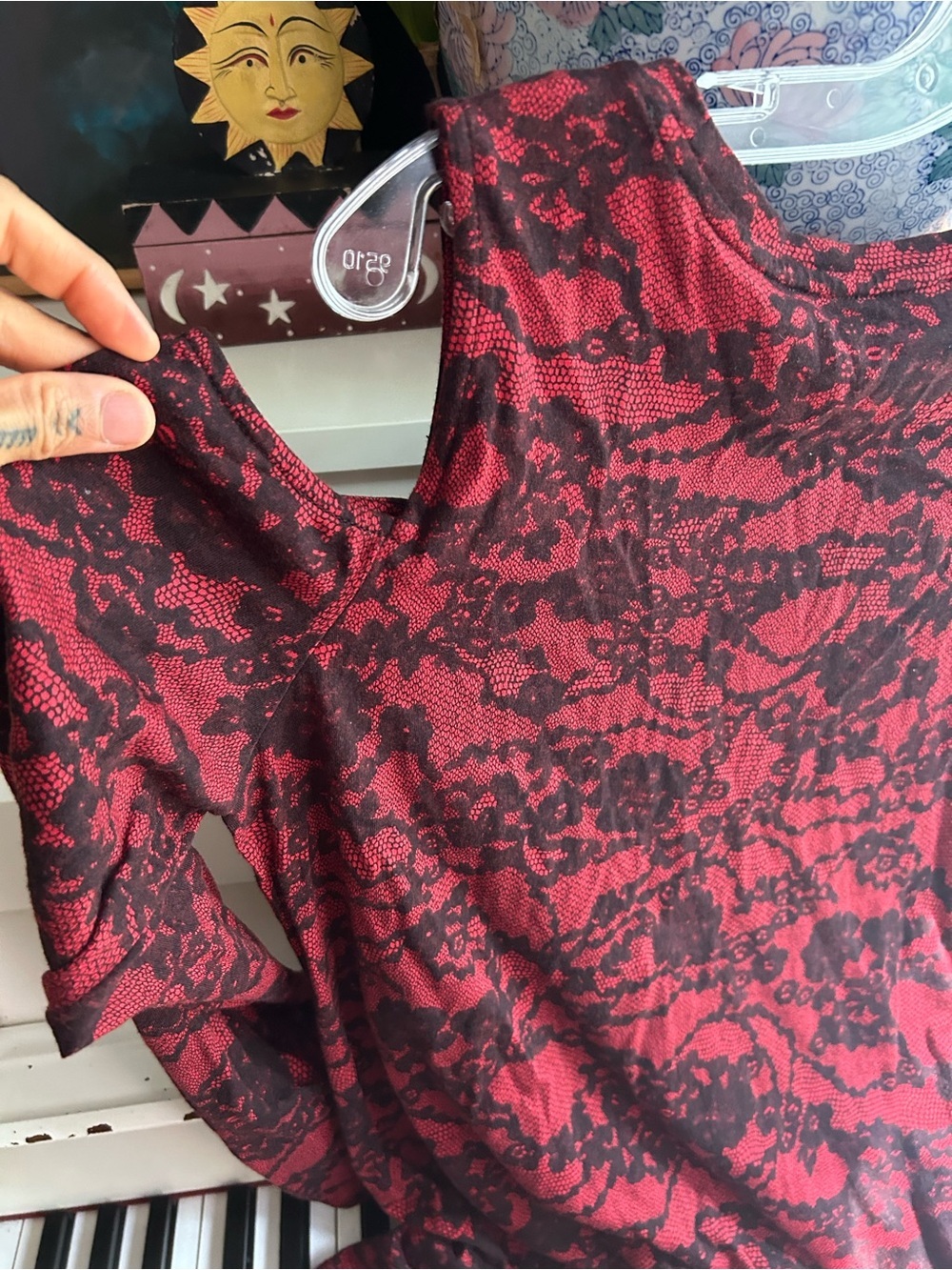 Michael Kors Red and Black Lace-Print Cold-Shoulder Long Sleeve Top - Picture 8 of 12
